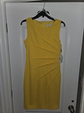 Calvin Klein Yellow Sleeveless Midi Sheath Dress with Sculpted Pleats